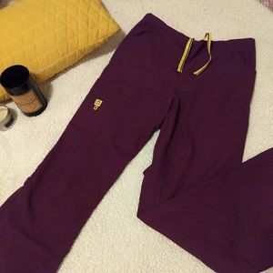 Wonderwink Scrub set